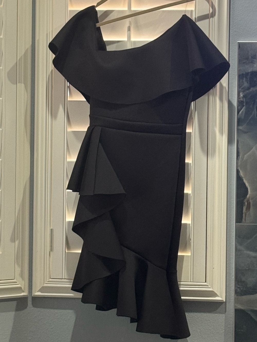 NWT Black One-Shoulder Ruffle Midi Scuba Dress